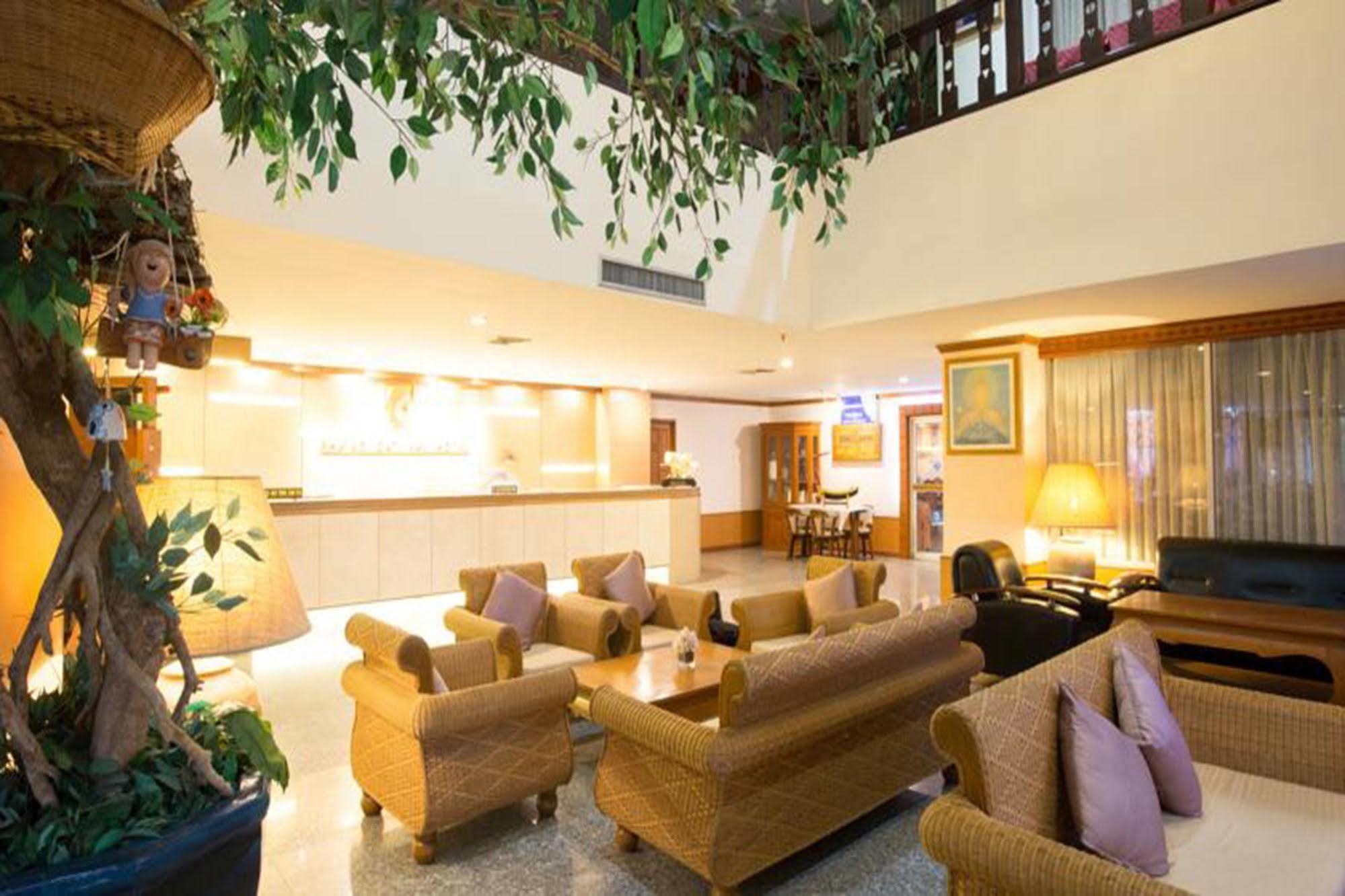 Phayao Gateway Hotel Exterior photo